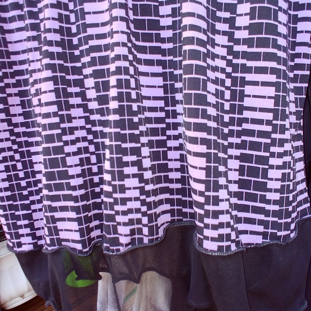 Geo blouse - Picture 2 of 4